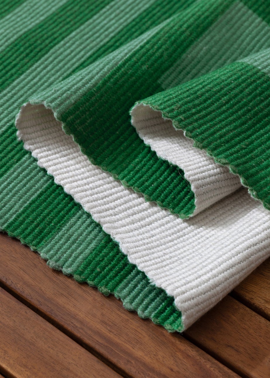furn. Green Deck Stripe Printed Indoor/Outdoor Rug