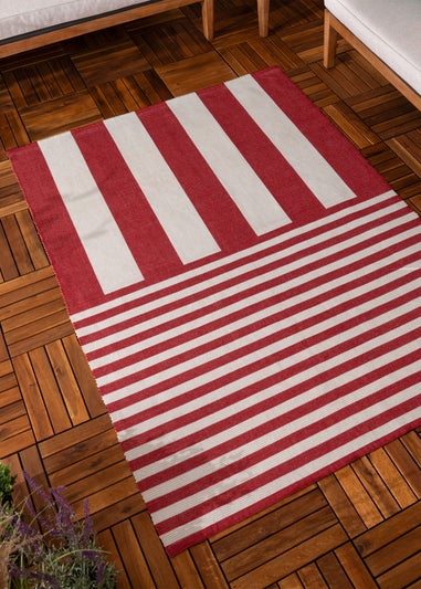 furn. Red Deck Stripe Printed Indoor/Outdoor Rug