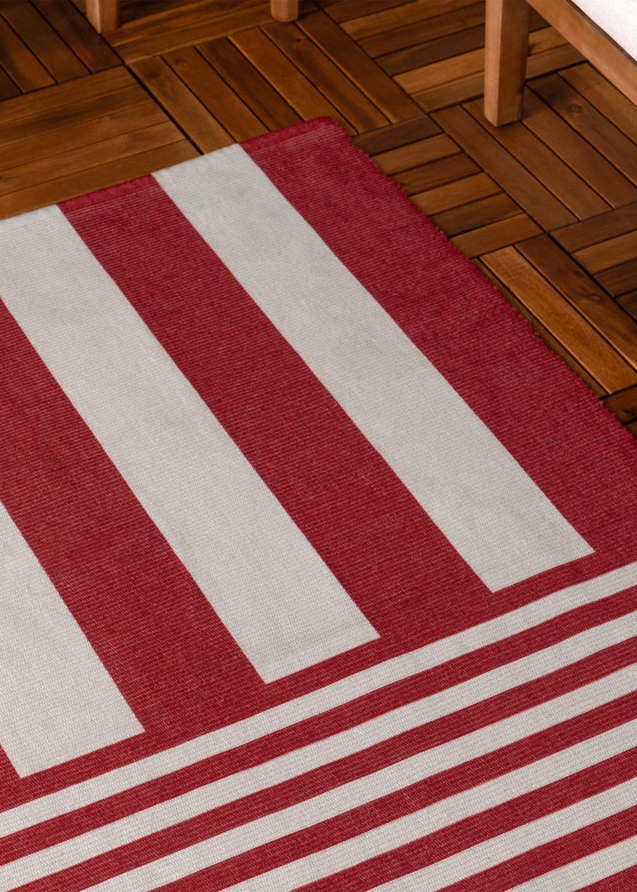 furn. Red Deck Stripe Printed Indoor/Outdoor Rug