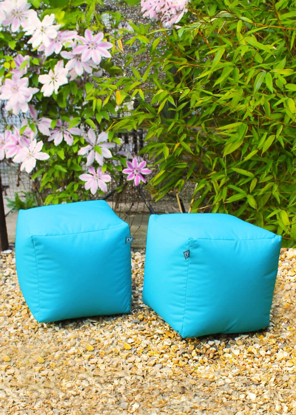 rucomfy Indoor/Outdoor Cube Turquoise Beanbag