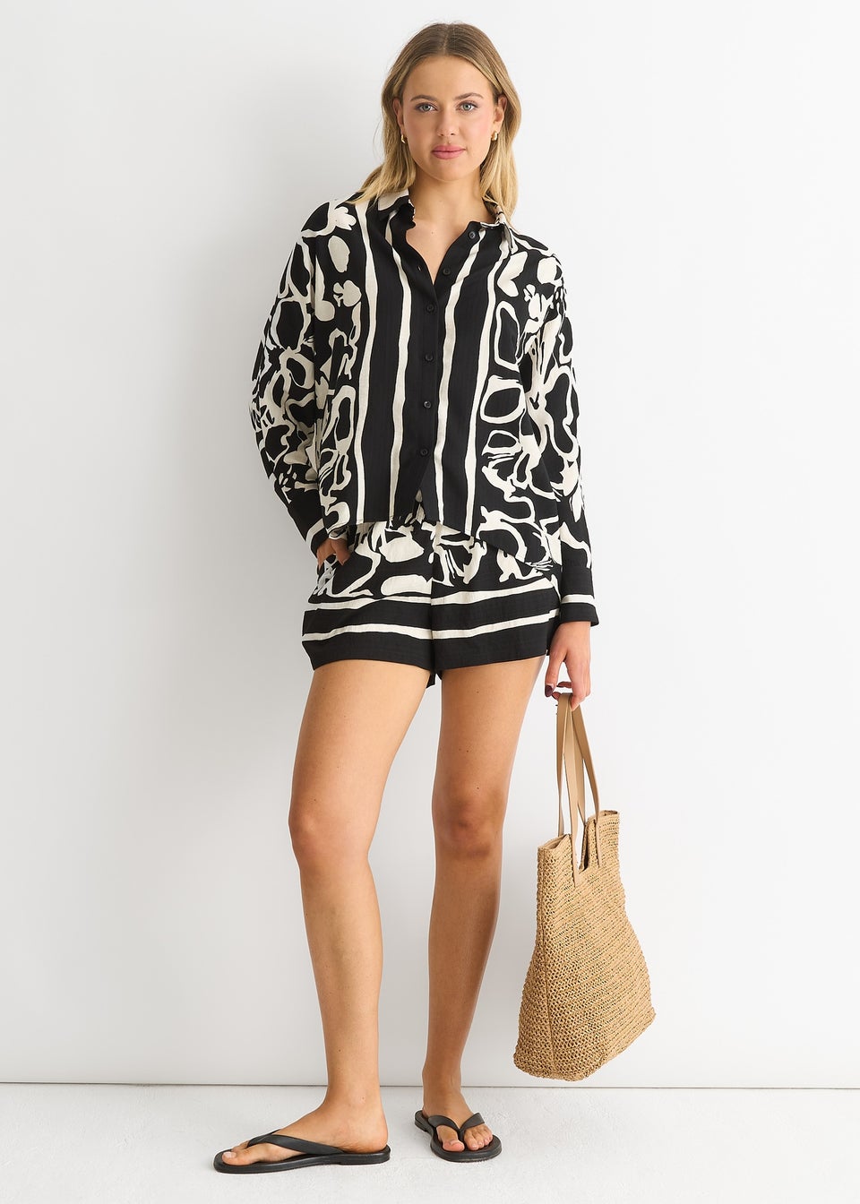 Gini London Mono Border Print Viscose Oversized Shirt