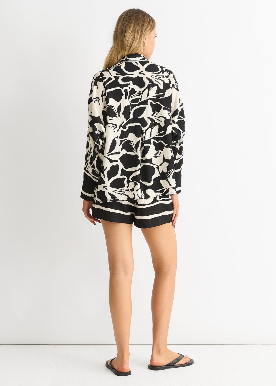 Gini London Mono Border Print Viscose Oversized Shirt
