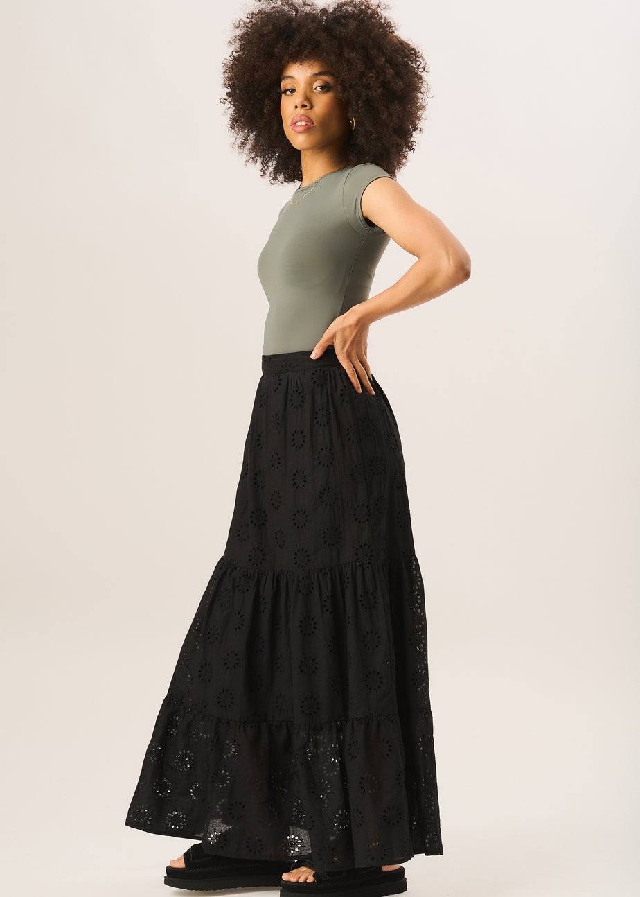 Gini London Black Tiered Lace Embroidered Long Skirt