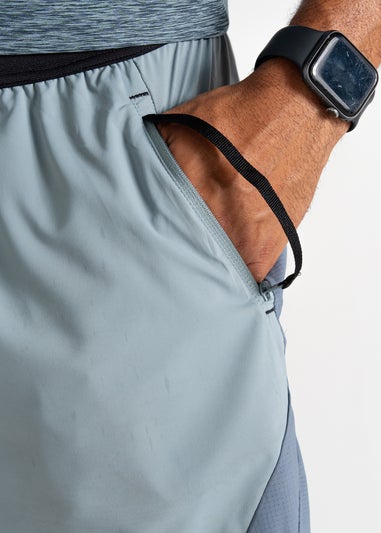 Dare2b Grey/Blue Stormy Ultimate Lightweight Shorts