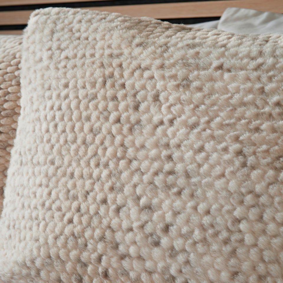 Grey Snow Leopard Faux Fur Duvet Set