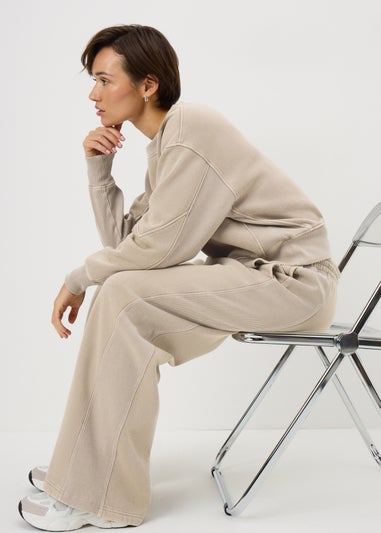 Brown Acid Wash Sweatshirt