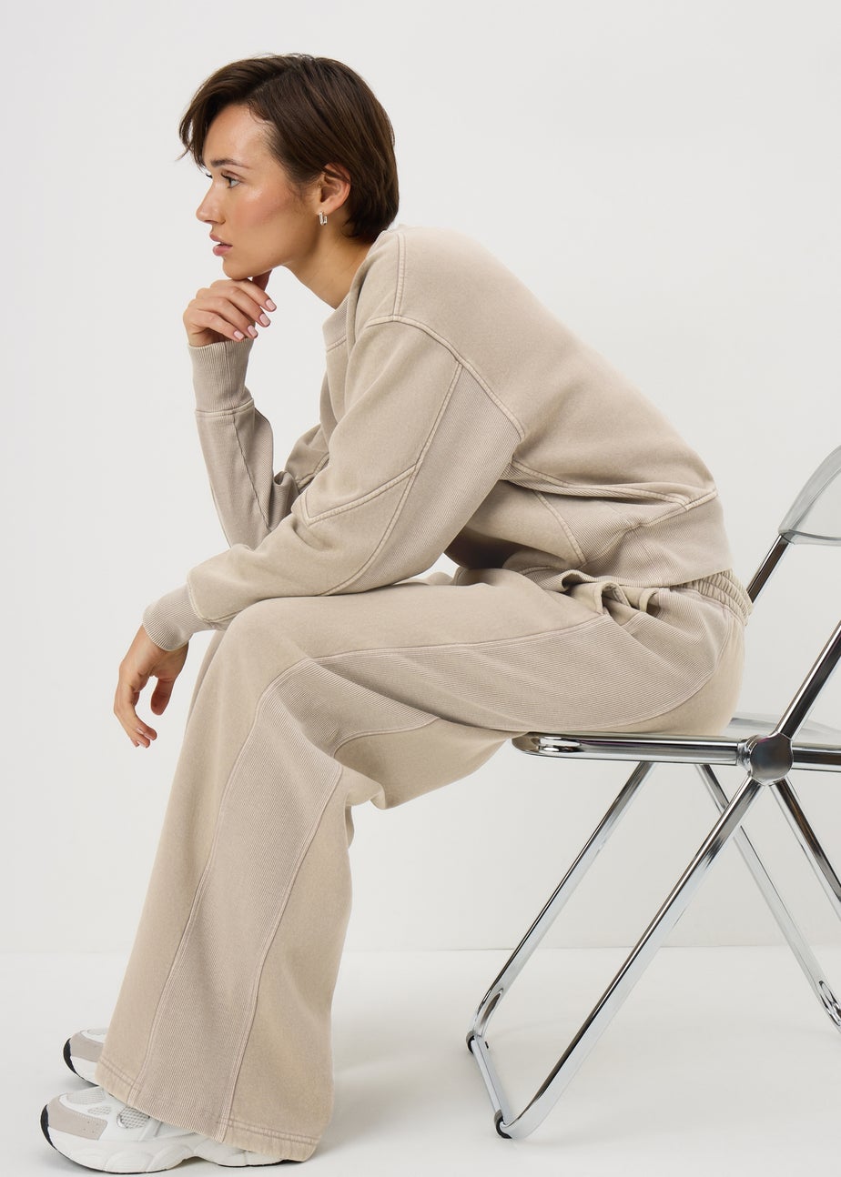 Brown Acid Wash Sweatshirt