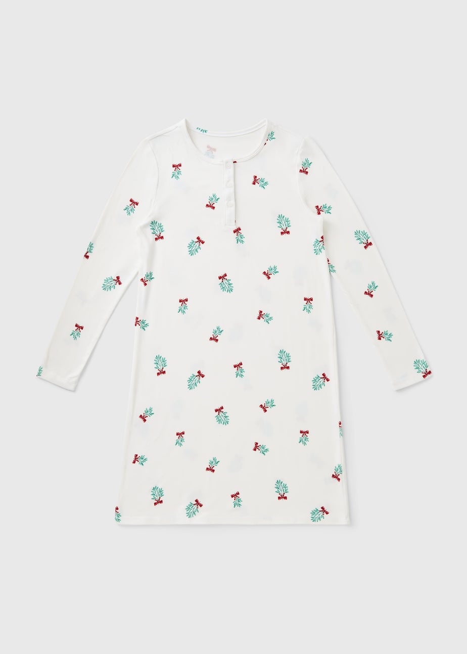 Cream Mistletoe Snit Henley Nightie