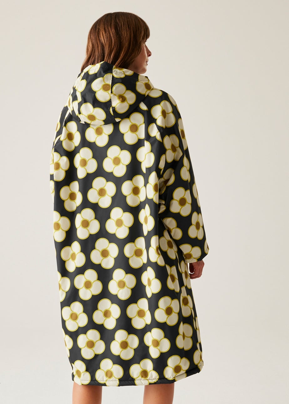 Regatta Spinning Flower Black Orla Waterproof Hydrofort Changing Robe