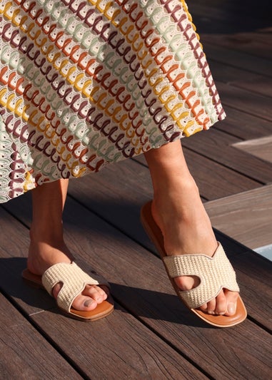 Linzi Petra Natural Raffia Link Design Flat Sandal