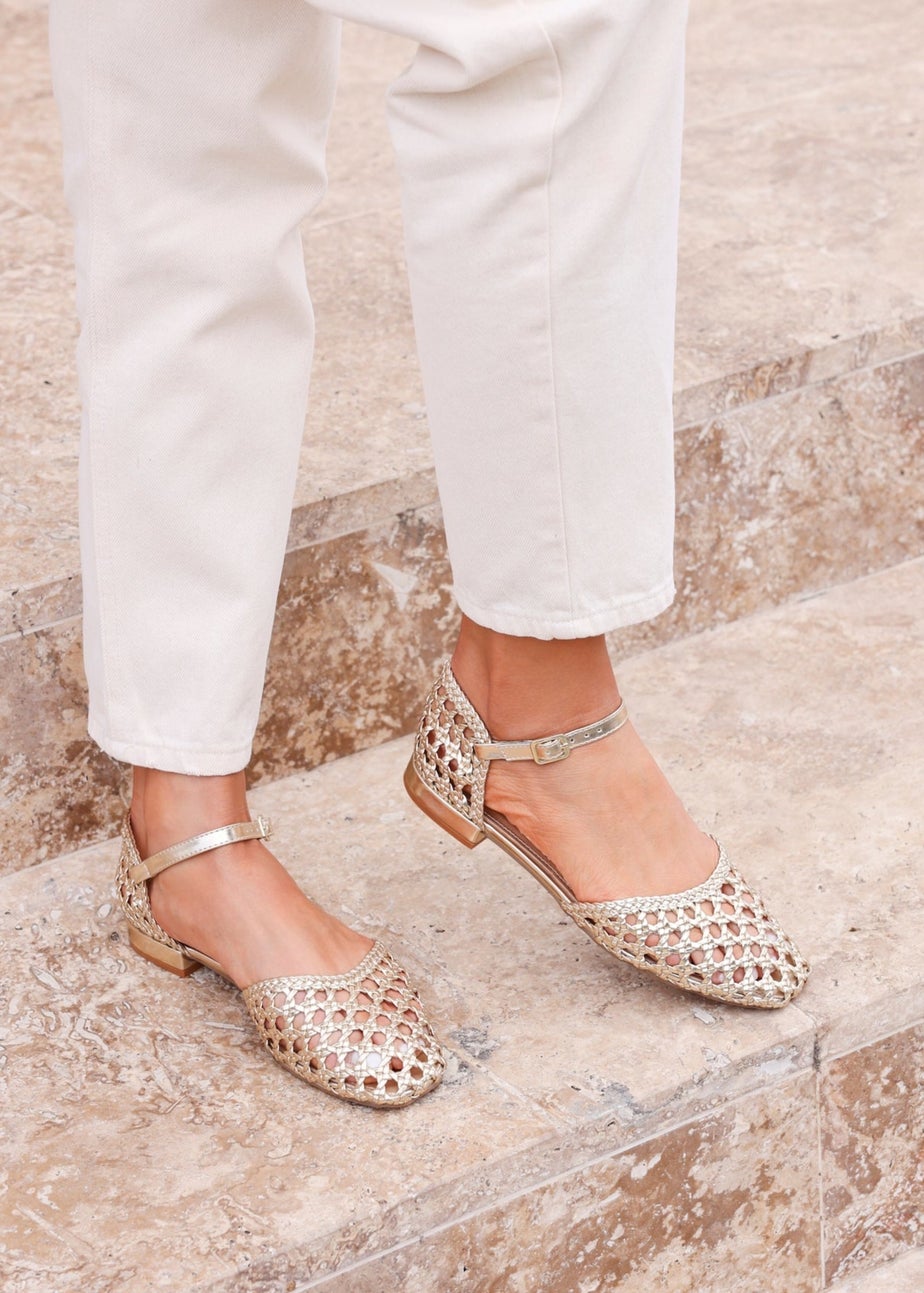 Linzi Suki Gold Faux Leather Woven Two Part Sandals