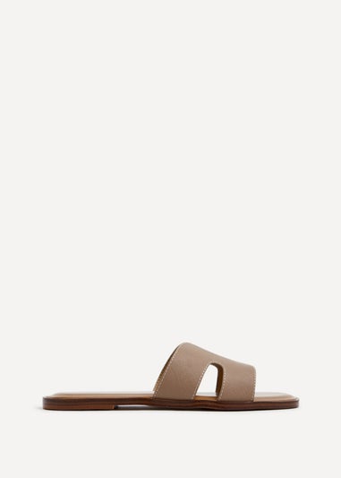 Linzi Petra Taupe Faux Leather Link Design Flat Sandal