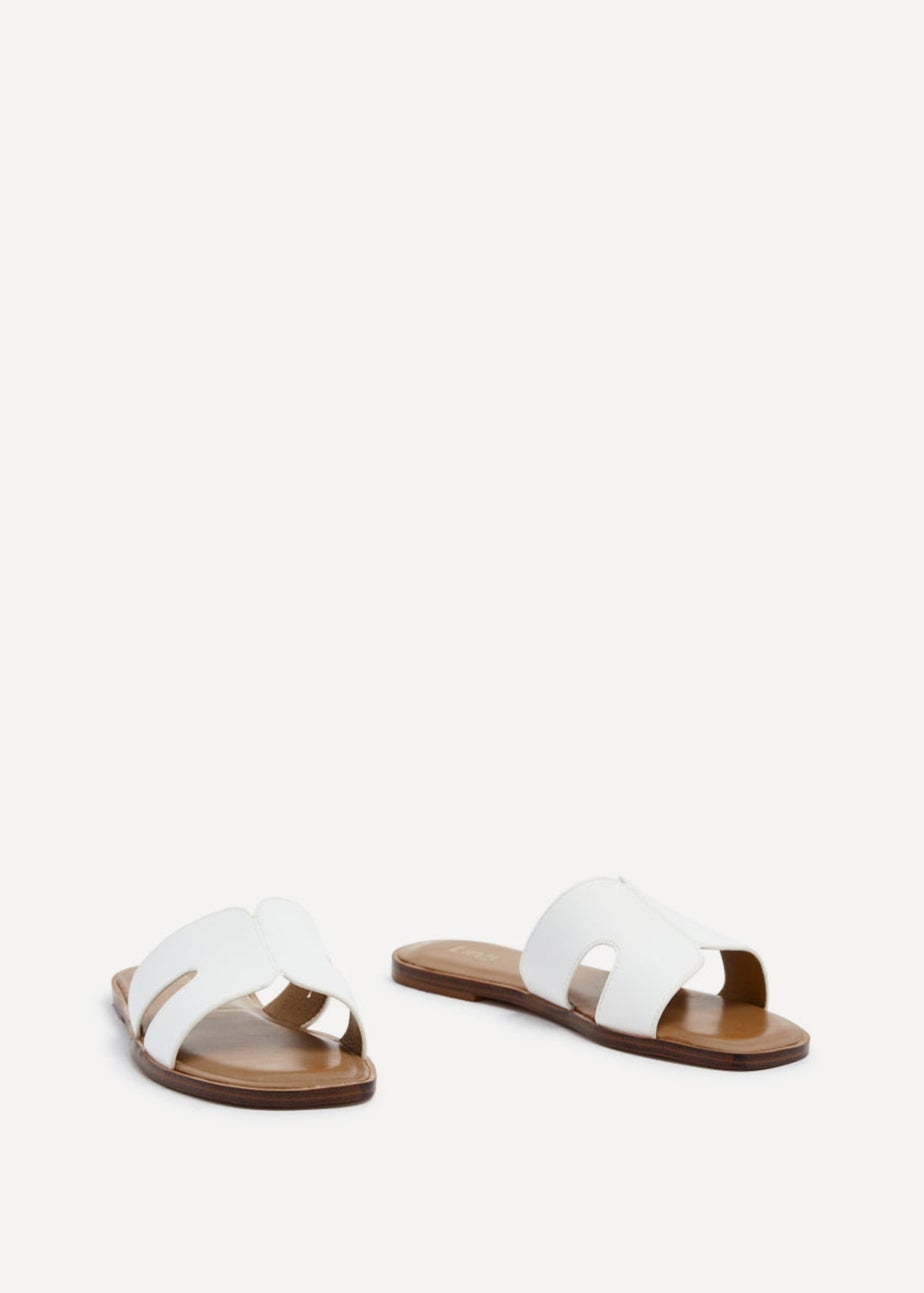 Linzi Petra White Faux Leather Link Design Flat Sandal