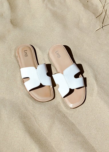 Linzi Petra White Link Flat Sandals