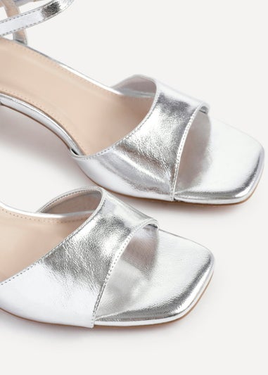 Linzi Darlene Silver Faux Leather Low Block Heeled Sandals
