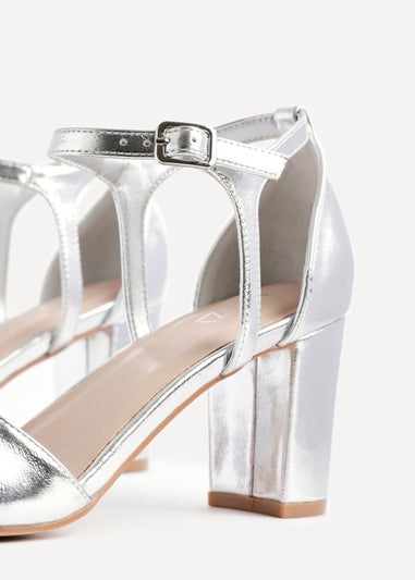 Linzi Abby Silver Faux Leather Closed Back Block Heel Sandal