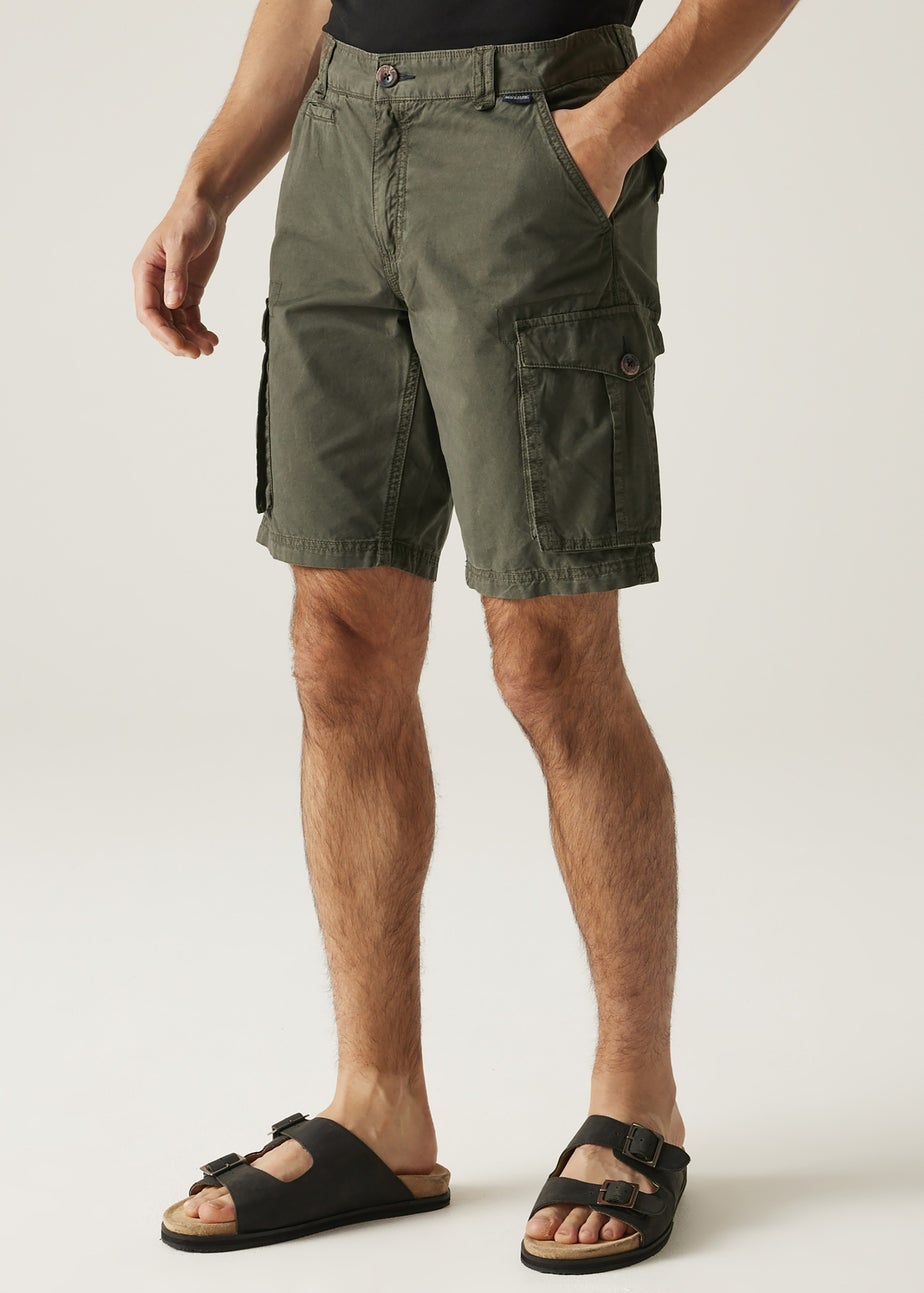 Regatta Dark Khaki Shorebay II Multi-Pocket Shorts