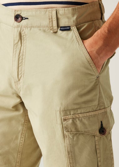 Regatta Ecru Shorebay II Multi-Pocket Shorts