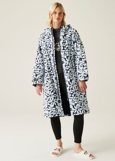 Regatta Navy/White Large Floral Changing Waterproof Hydrofort Robe