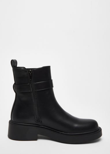 Quiz Black Faux Leather Chunky Buckle Boots