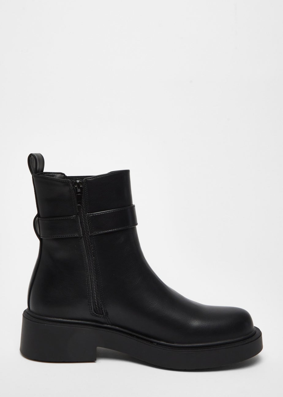 Quiz Black Faux Leather Chunky Buckle Boots