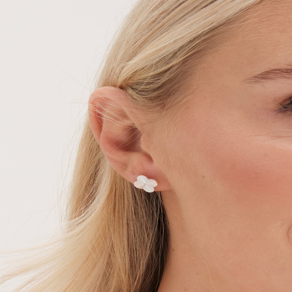 Simply Silver Sterling Silver 925 Diamond Cut Clover Stud Earrings