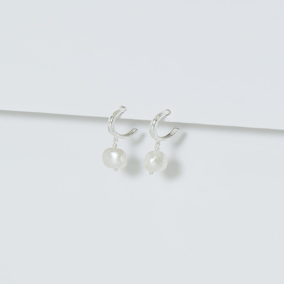 Simply Silver Sterling Silver 925 Polished Textured & Pearl Hoop Earrings
