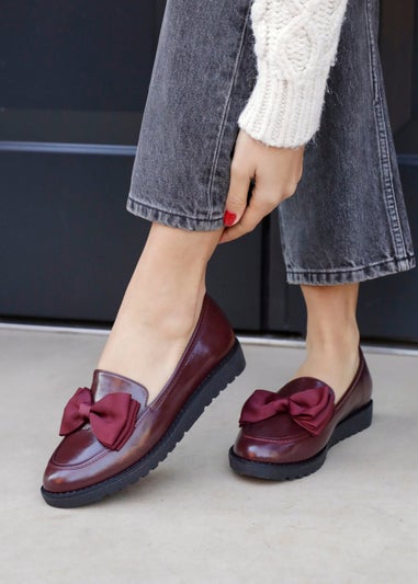 Linzi Cathy Burgundy High Shine Classic Slip On Loafer