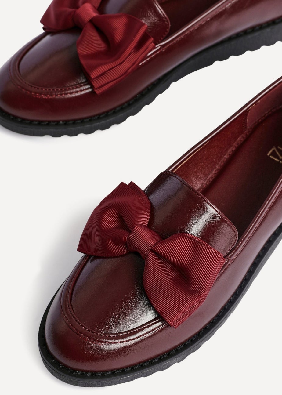 Linzi Cathy Burgundy High Shine Classic Slip On Loafer