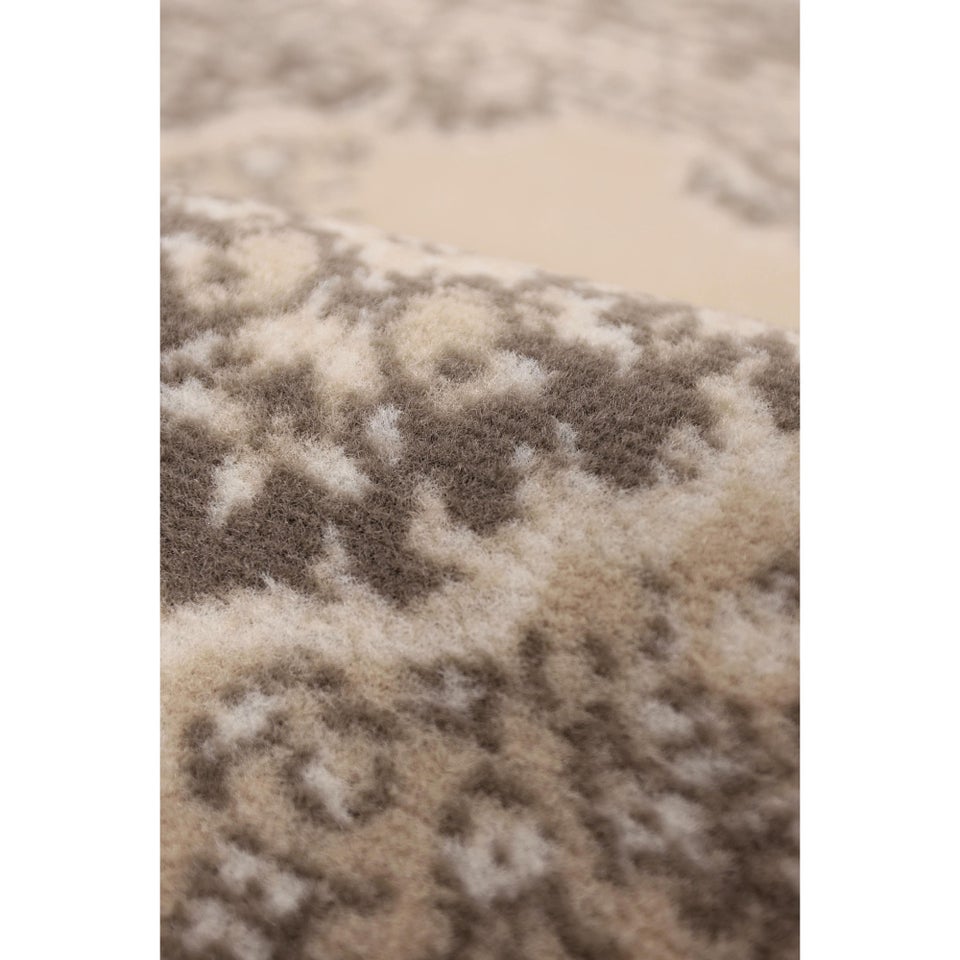 Homemaker Traditional Natural Round Rug