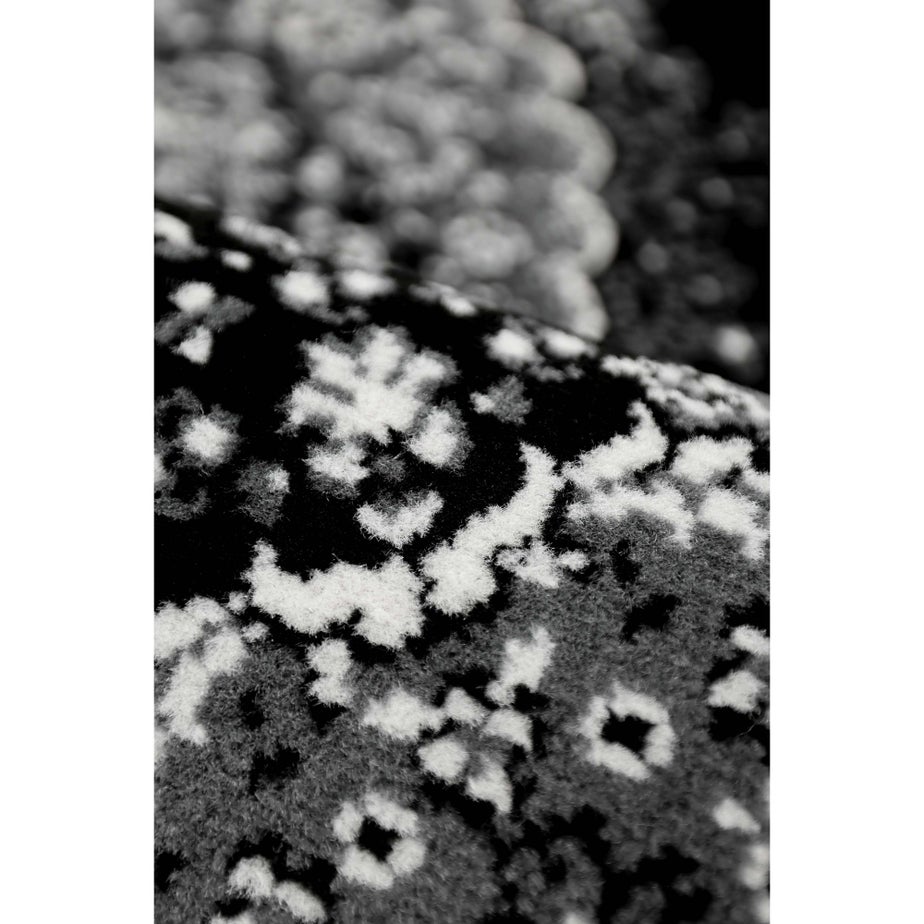 Homemaker Traditional Black Round Rug