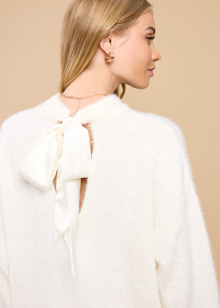 Little Mistress Oyster Soft Jumper with Bow Detail by Vicky Pattison