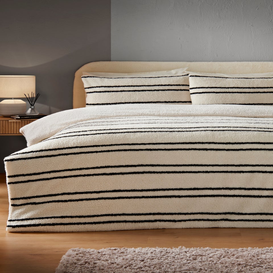 Black & Cream Stripe Teddy Duvet Set