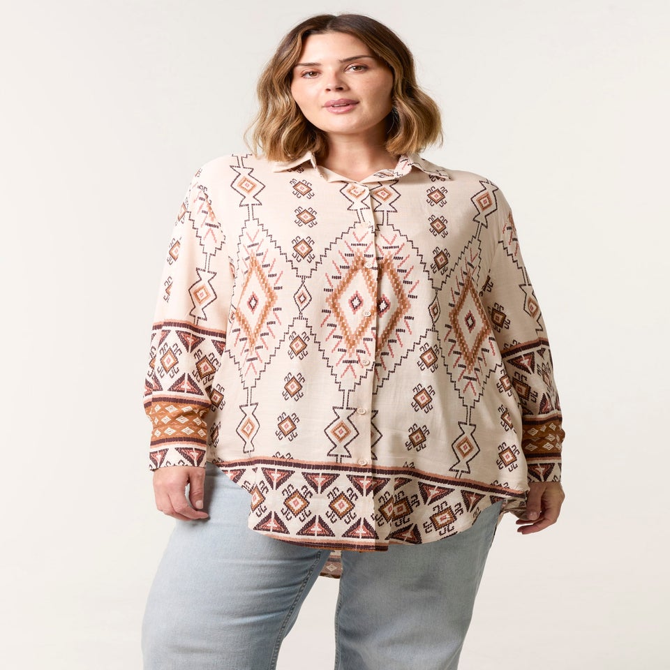 Blue Vanilla Stone Curve Geometric Print Shirt