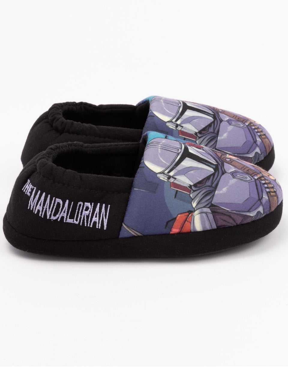 Star Wars Black The Mandalorian Kids Slippers (12-5 Older)
