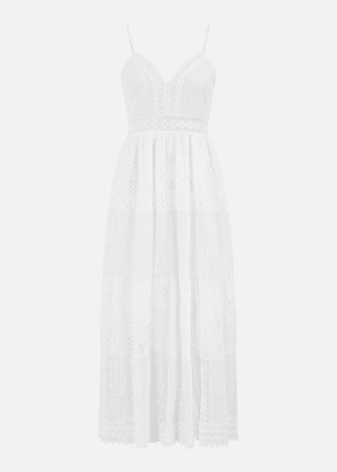 Yumi White Tiered Maxi Dress With Ruched Back