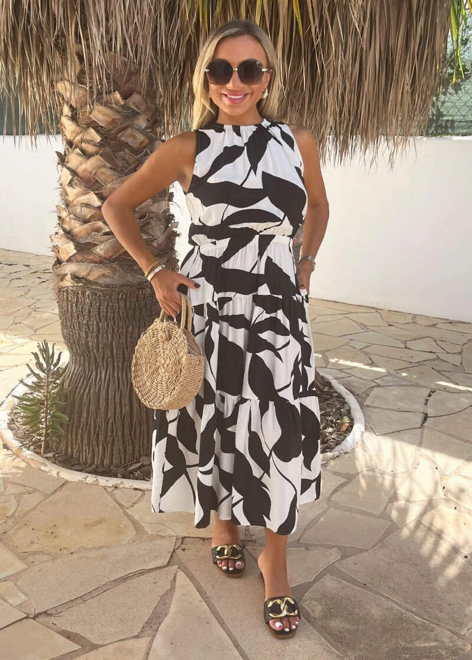 AX Paris Black & White Leaf Print Sleeveless Tiered Smock Midi Dress