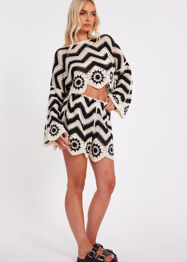 Quiz Black Crochet Scalloped Shorts