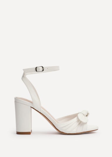 Linzi Darling White Faux Leather Heeled Sandals