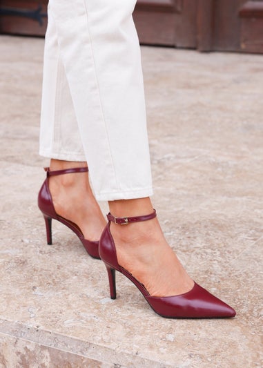 Linzi Thea Burgundy Faux Leather Classic Stiletto Court Heel