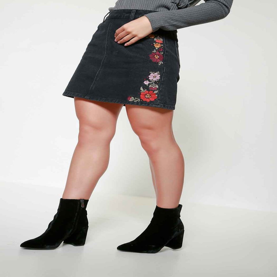 Urban Bliss Black Embroidered Flower Denim Mini Skirt