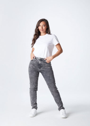 Urban Bliss Black Straight Leg Jean
