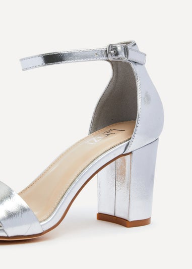 Linzi Legacy Wide Fit Silver Faux Leather Closed Black Block Heel