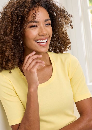 Cotton Traders Lemon Wrinkle Free Short Sleeve Scoop Neck Top