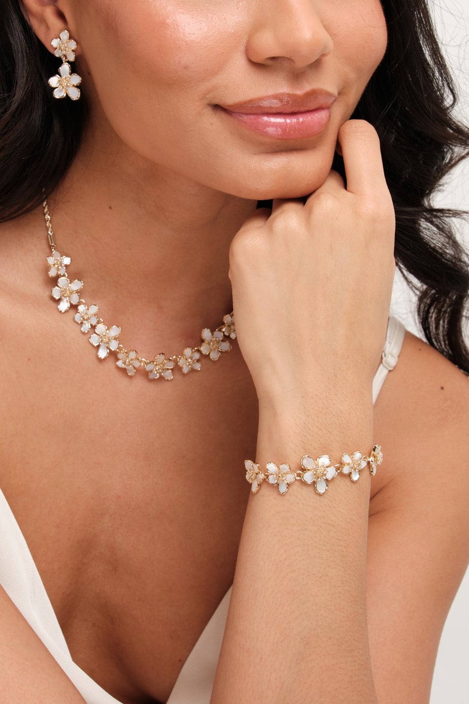 Jon Richard Gold Plated Mother Of Pearl Floral Necklace