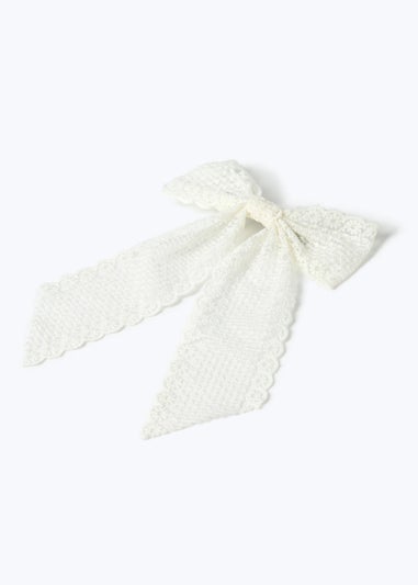 Muse Cream Crochet Hair Bow Clip