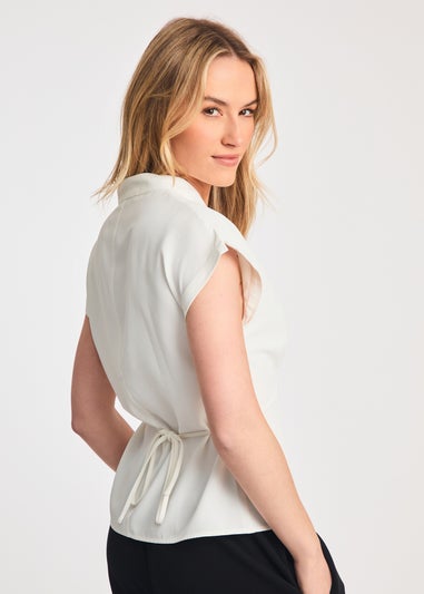 French Connection White V-Neck Button Up Short Sleeve Crepe Blouse