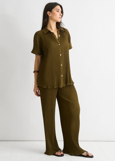 Gini London Olive Plisse Short Sleeve Oversized Shirt