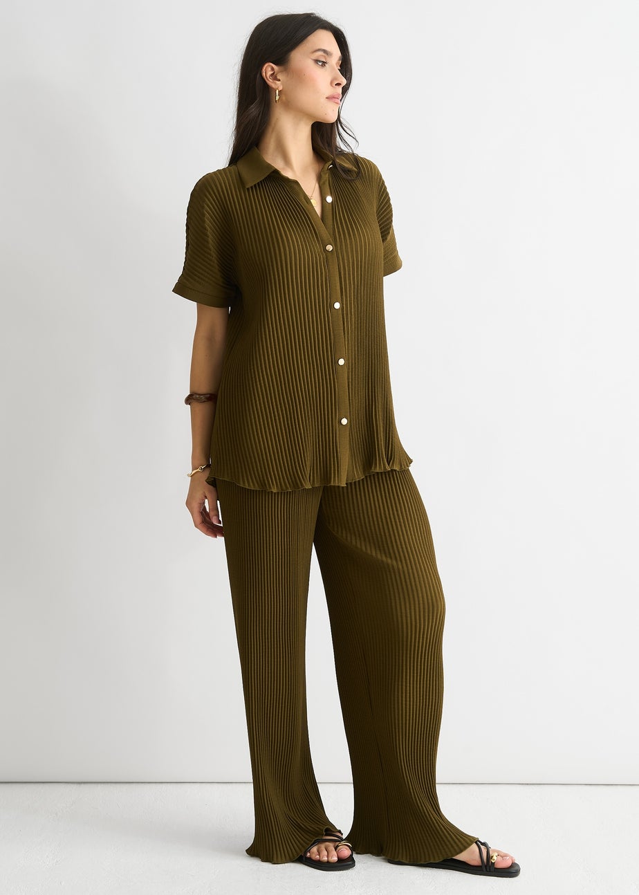 Gini London Olive Plisse Short Sleeve Oversized Shirt