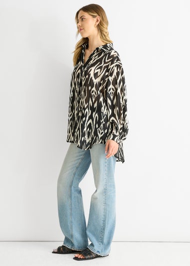Gini London White Mono Abstract Print Oversized shirt